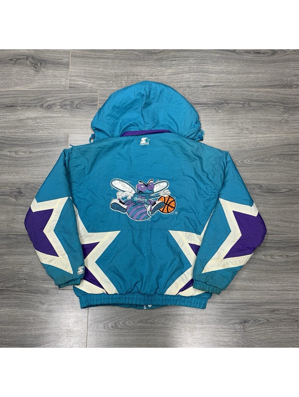 Vintage 90s Starter Charlotte Hornets Jacket Large Puffer RARE MENS TEAL